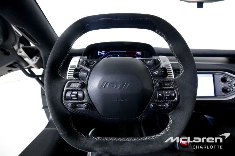 Used-2019-Ford-GT-CARBON-SERIES