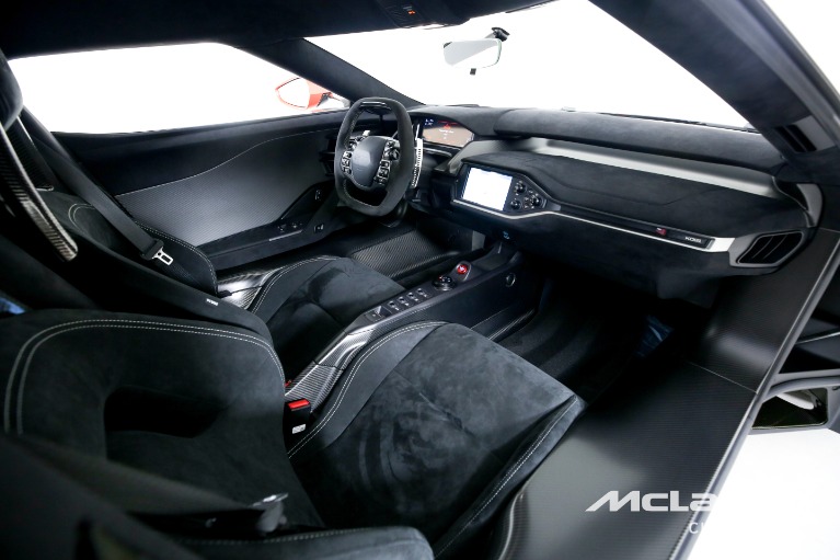Used-2019-Ford-GT-CARBON-SERIES