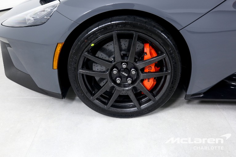 Used-2019-Ford-GT-CARBON-SERIES