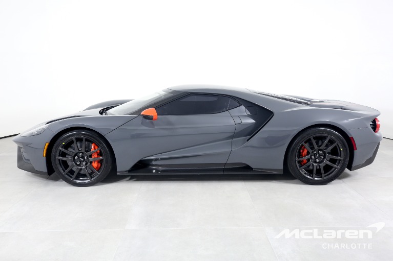 Used-2019-Ford-GT-CARBON-SERIES