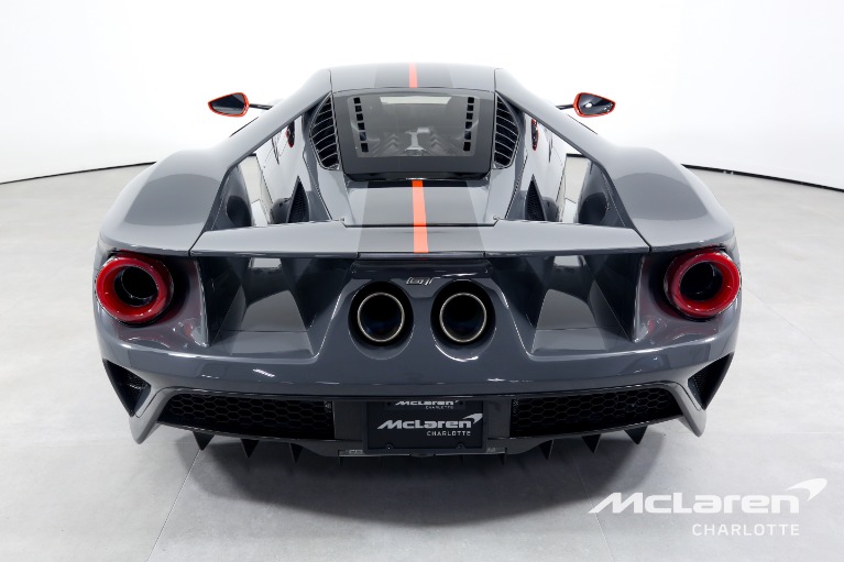 Used-2019-Ford-GT-CARBON-SERIES