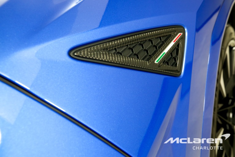 Used-2022-Lamborghini-Urus