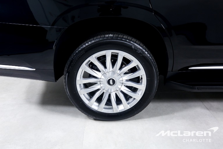 Used-2022-Cadillac-Escalade-Luxury
