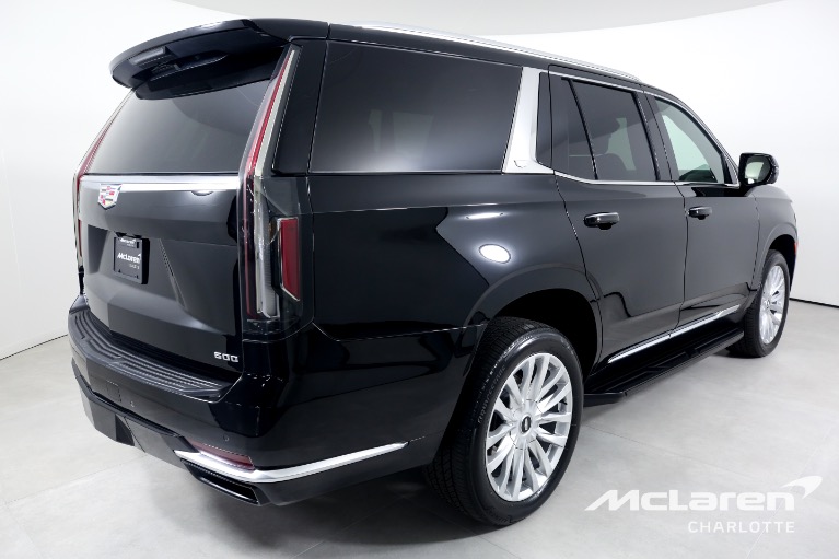 Used-2022-Cadillac-Escalade-Luxury