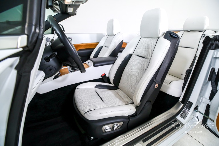 Used-2019-Rolls-Royce-Dawn