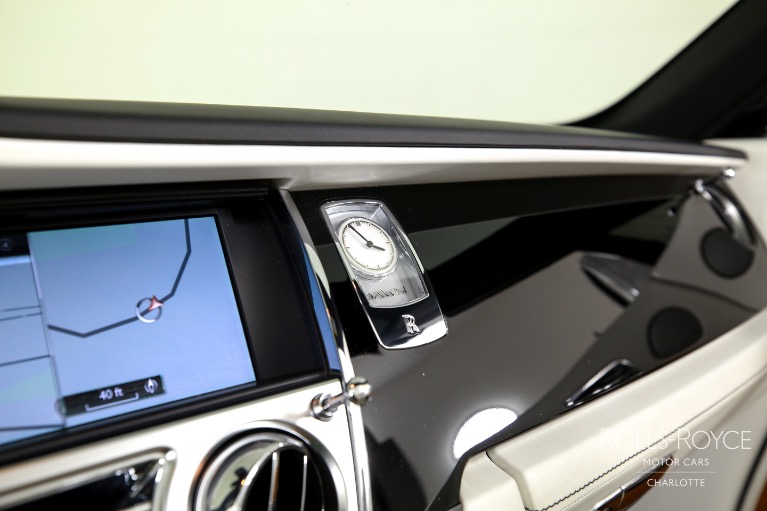 Used-2019-Rolls-Royce-Dawn
