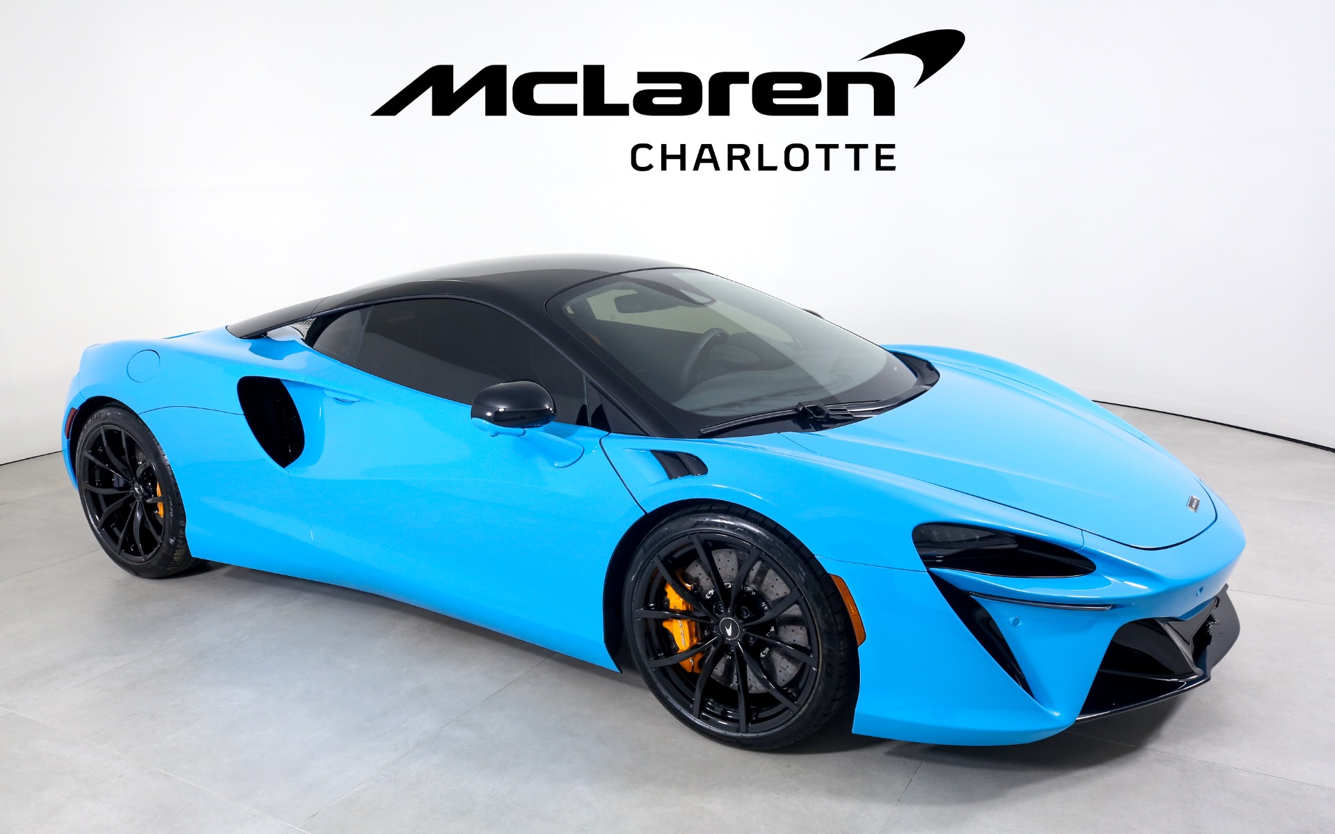 New 2023 McLaren Artura | Charlotte, NC