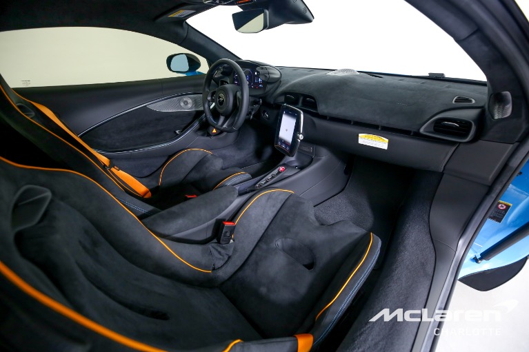 New-2023-McLaren-Artura