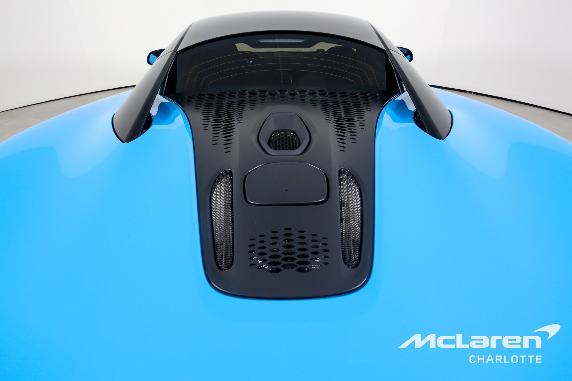 New 2023 McLaren Artura | Charlotte, NC
