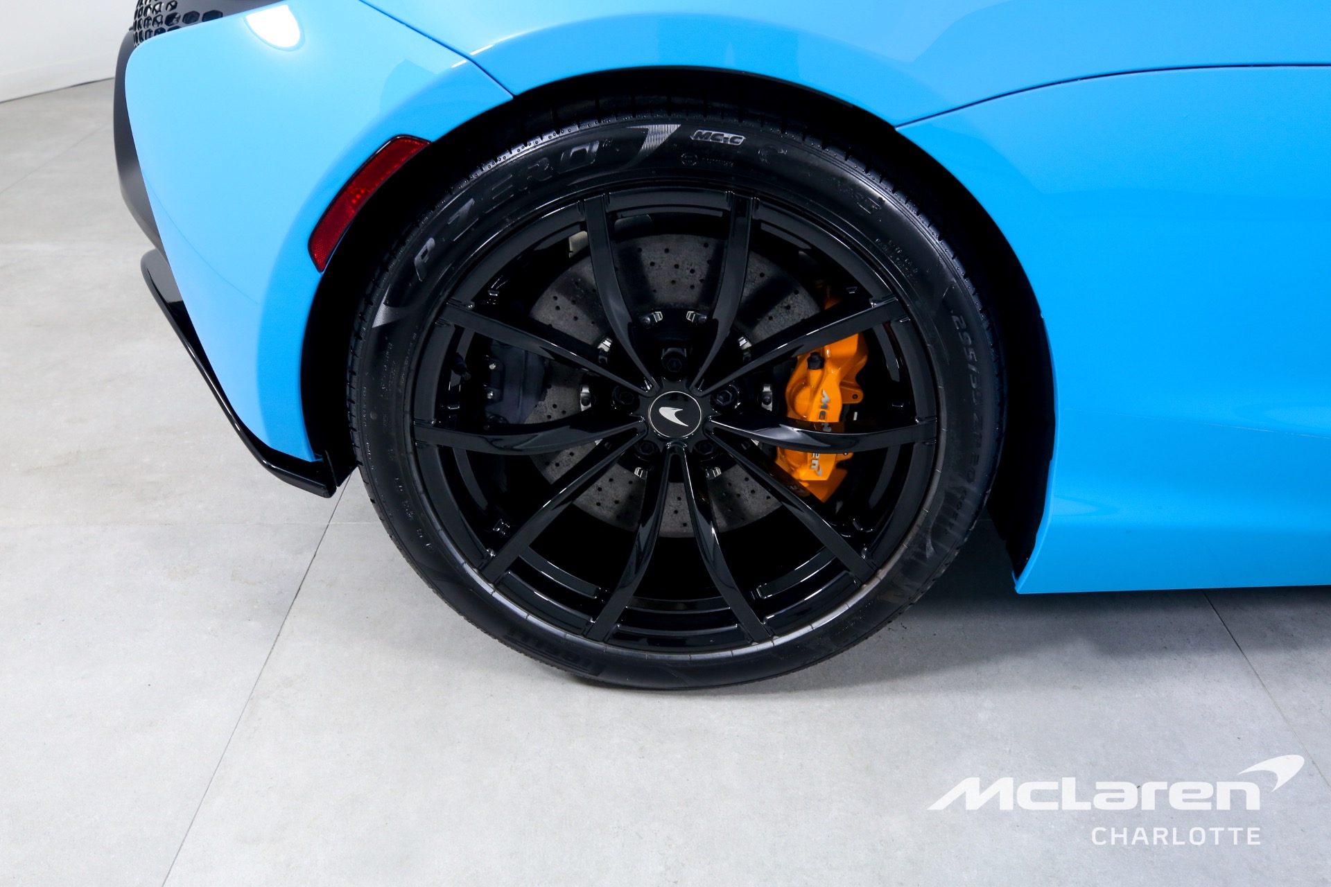 New 2023 McLaren Artura | Charlotte, NC