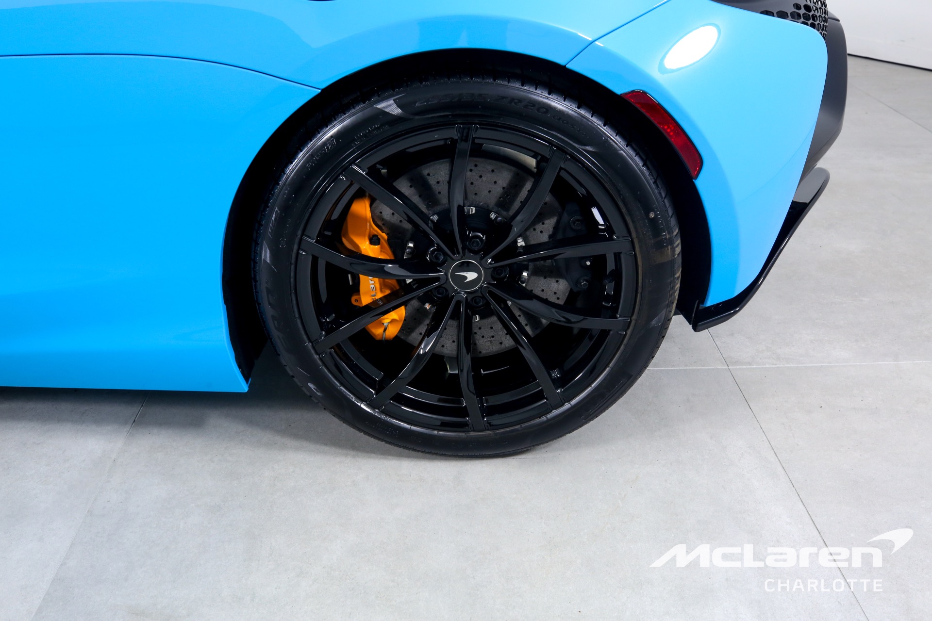 New 2023 McLaren Artura | Charlotte, NC