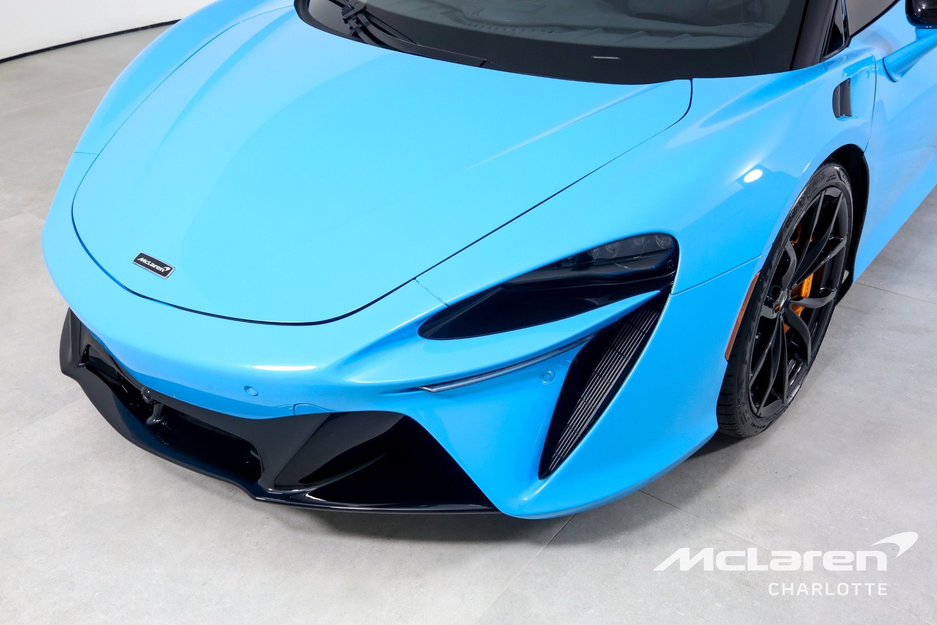 New 2023 McLaren Artura | Charlotte, NC