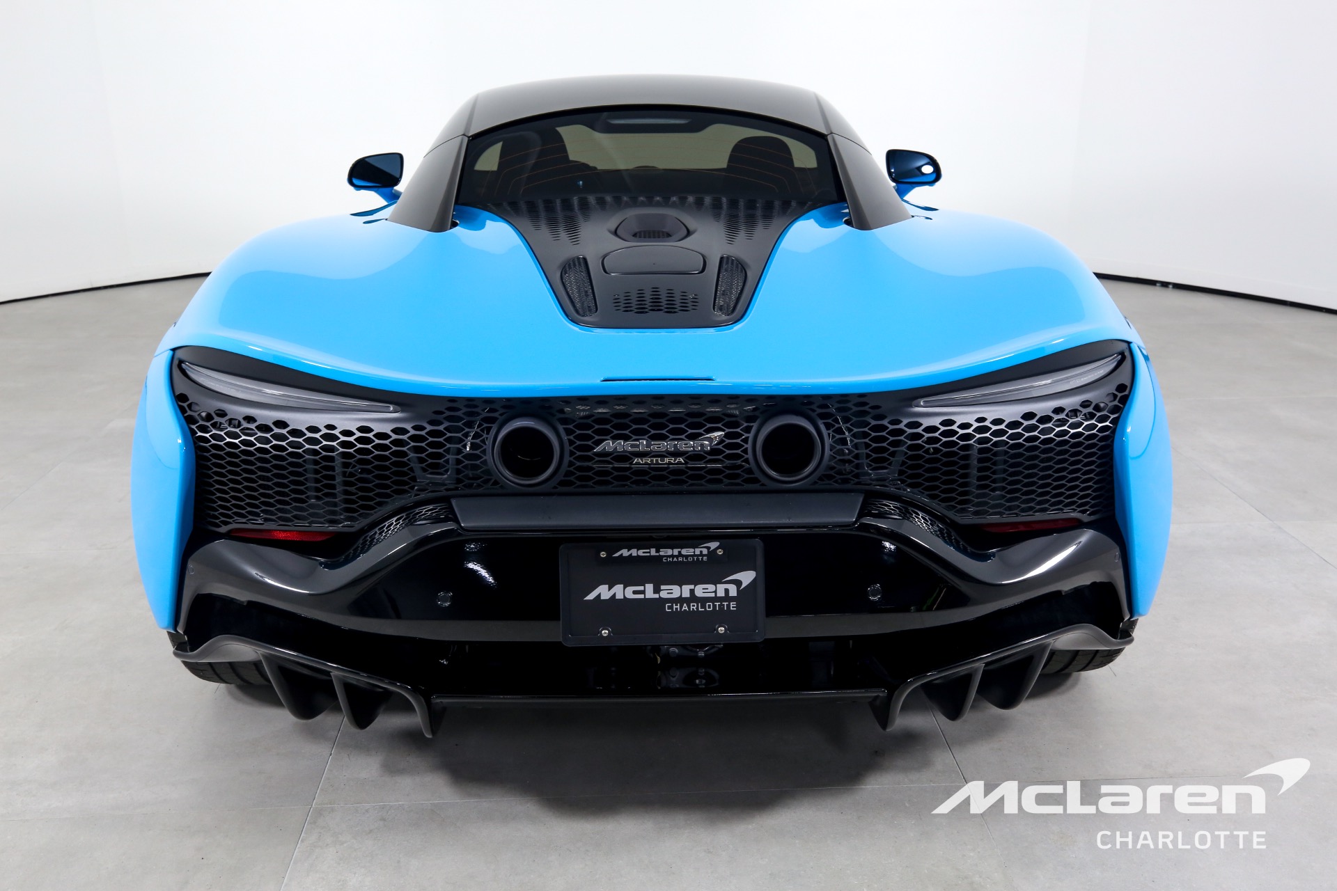 New 2023 McLaren Artura | Charlotte, NC