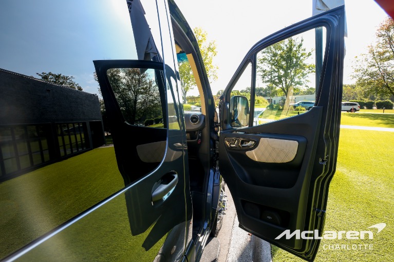 New-2024-Mercedes-Benz-Sprinter-3500XD