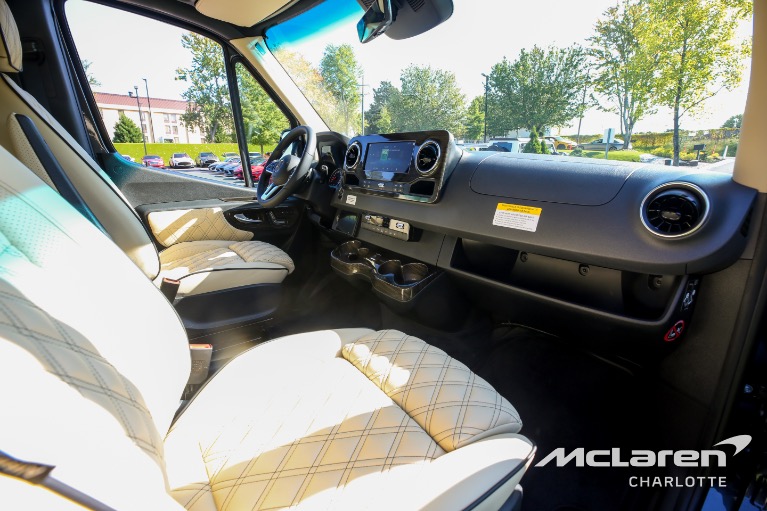 New-2024-Mercedes-Benz-Sprinter-3500XD