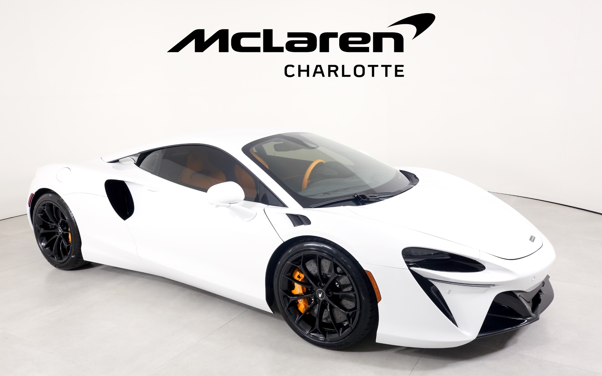 New 2023 McLaren Artura | Charlotte, NC