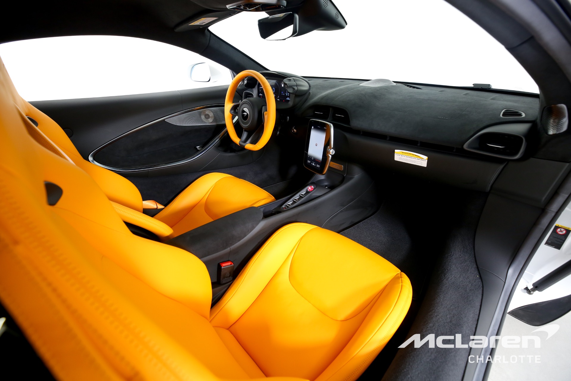 New 2023 McLaren Artura | Charlotte, NC