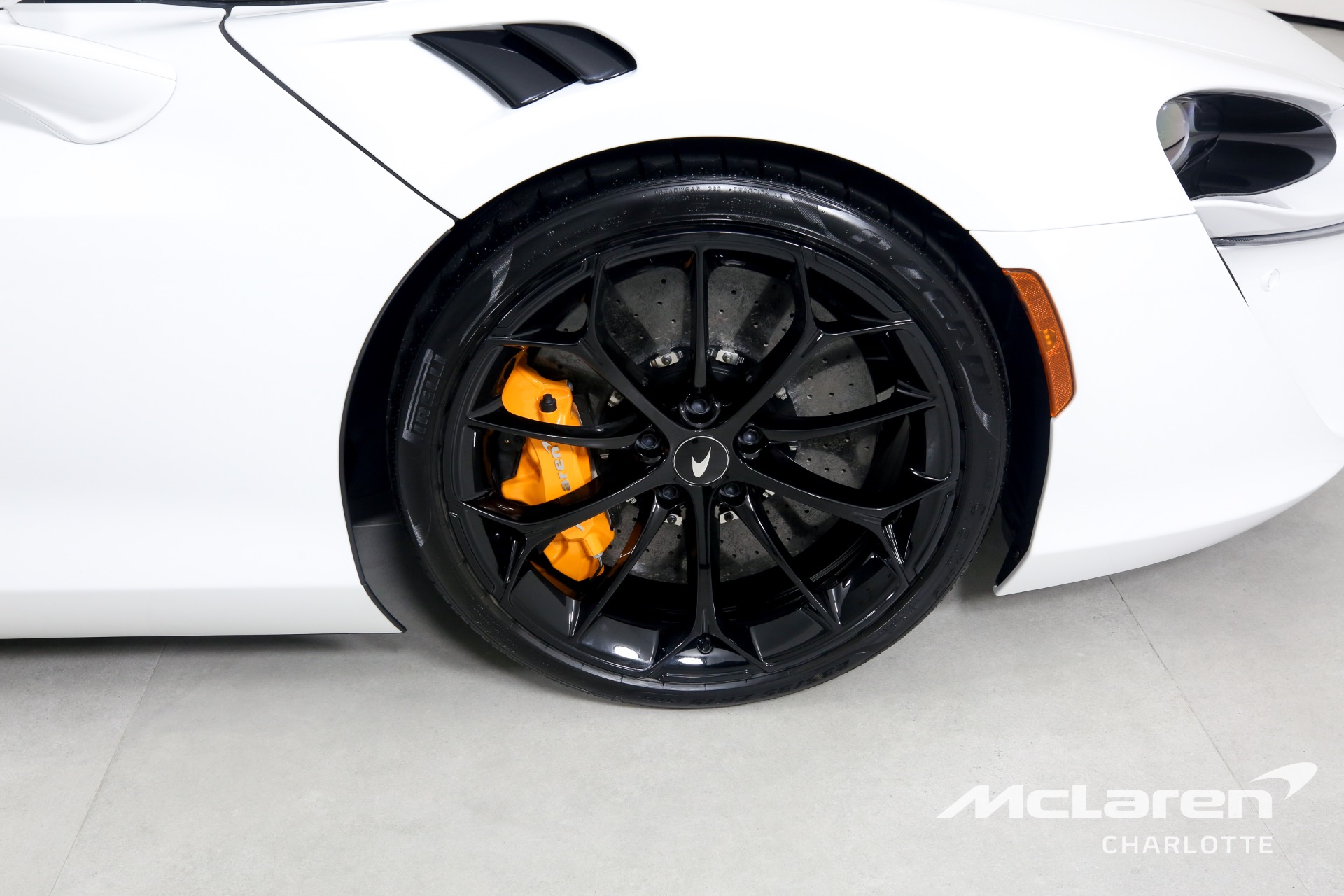 New 2023 McLaren Artura | Charlotte, NC