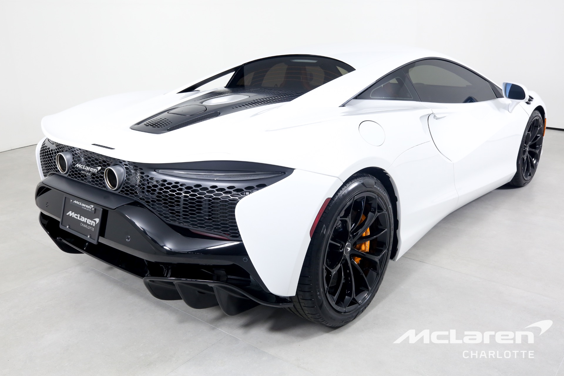 New 2023 McLaren Artura | Charlotte, NC