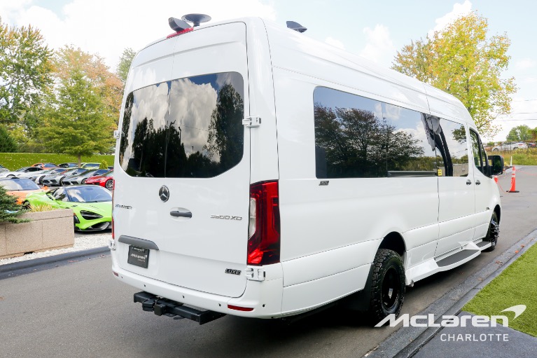 New-2024-Mercedes-Benz-Sprinter-3500XD