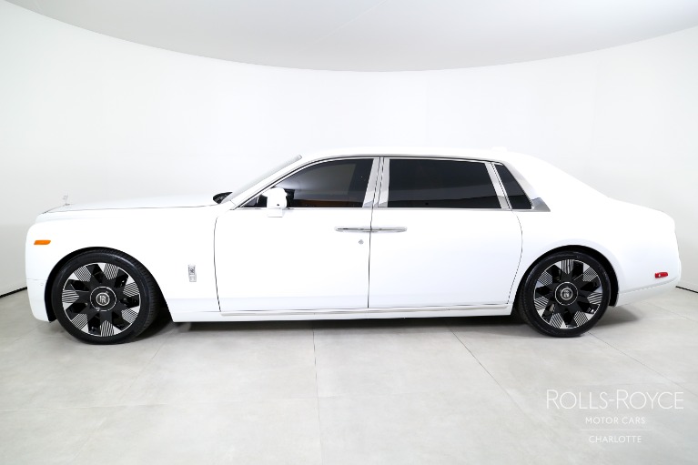 Used-2022-Rolls-Royce-Phantom-EWB