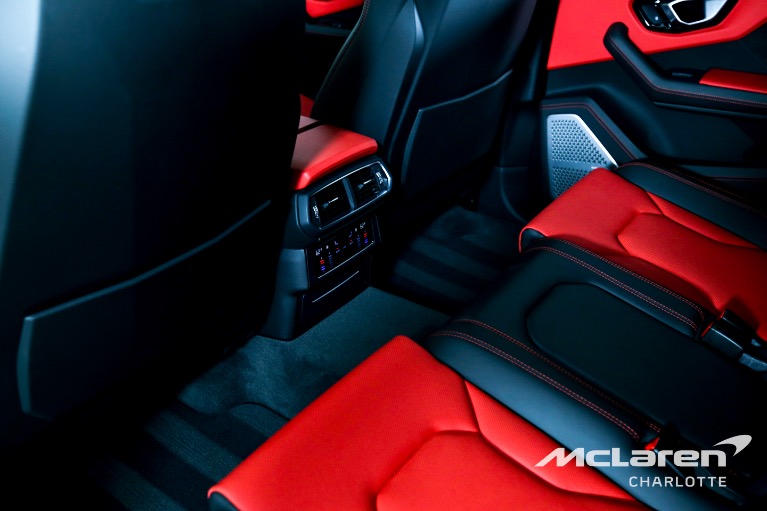 Used-2019-Lamborghini-Urus
