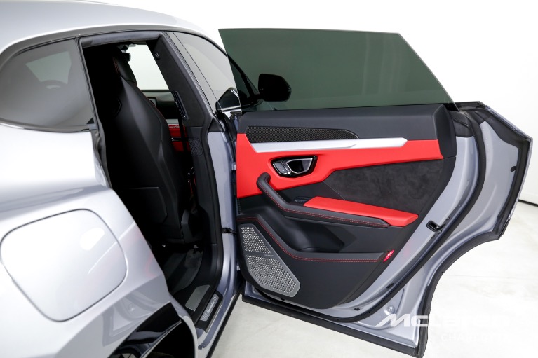 Used-2019-Lamborghini-Urus