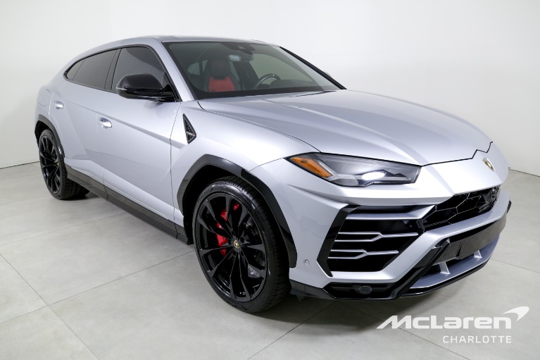 Used-2019-Lamborghini-Urus