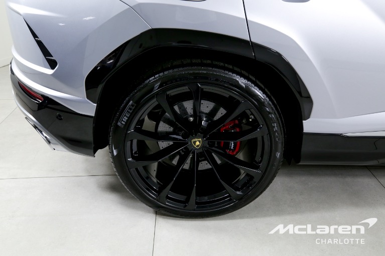 Used-2019-Lamborghini-Urus