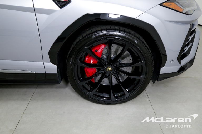 Used-2019-Lamborghini-Urus