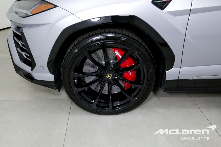 Used-2019-Lamborghini-Urus