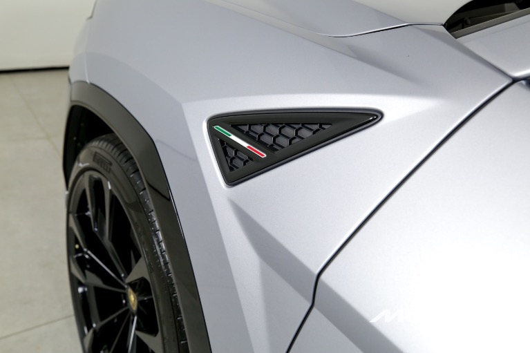 Used-2019-Lamborghini-Urus