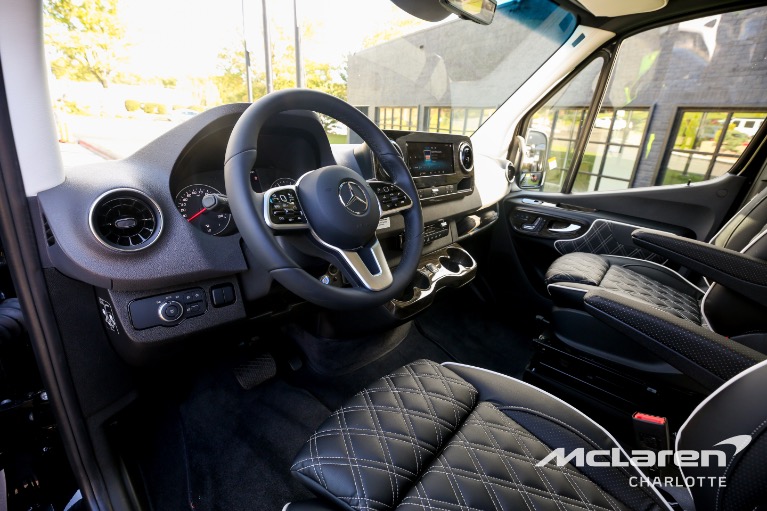 New-2024-Mercedes-Benz-Sprinter-3500XD