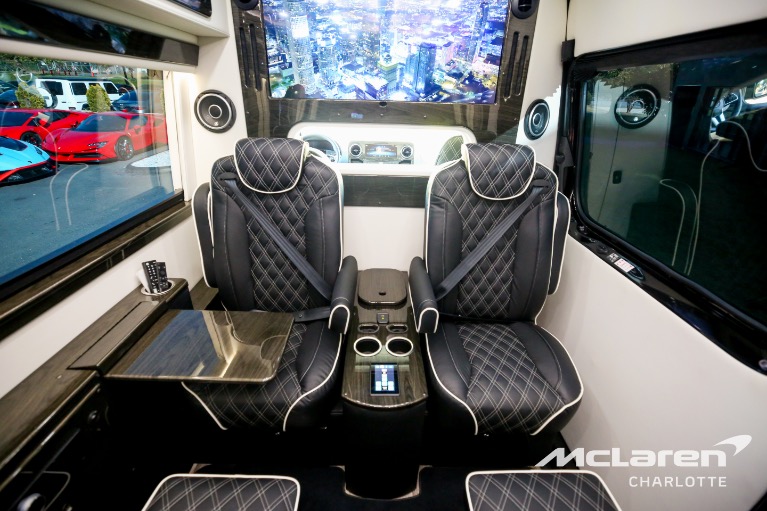 New-2024-Mercedes-Benz-Sprinter-3500XD