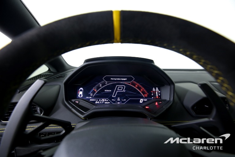 Used-2023-LAMBORGHINI-HURACAN-TECNICA