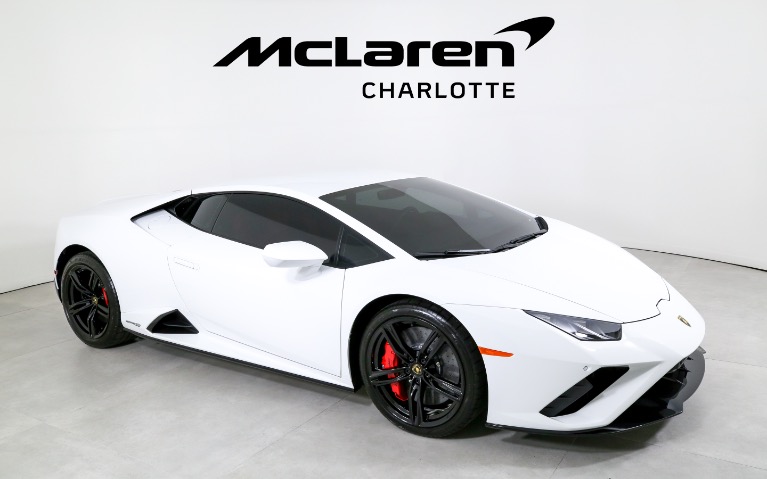 Used-2023-Lamborghini-Huracan-EVO