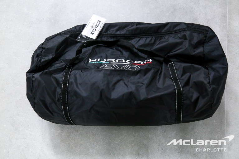 Used-2023-Lamborghini-Huracan-EVO