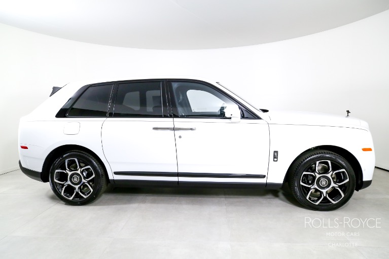 New-2024-Rolls-Royce-Black-Badge-Cullinan