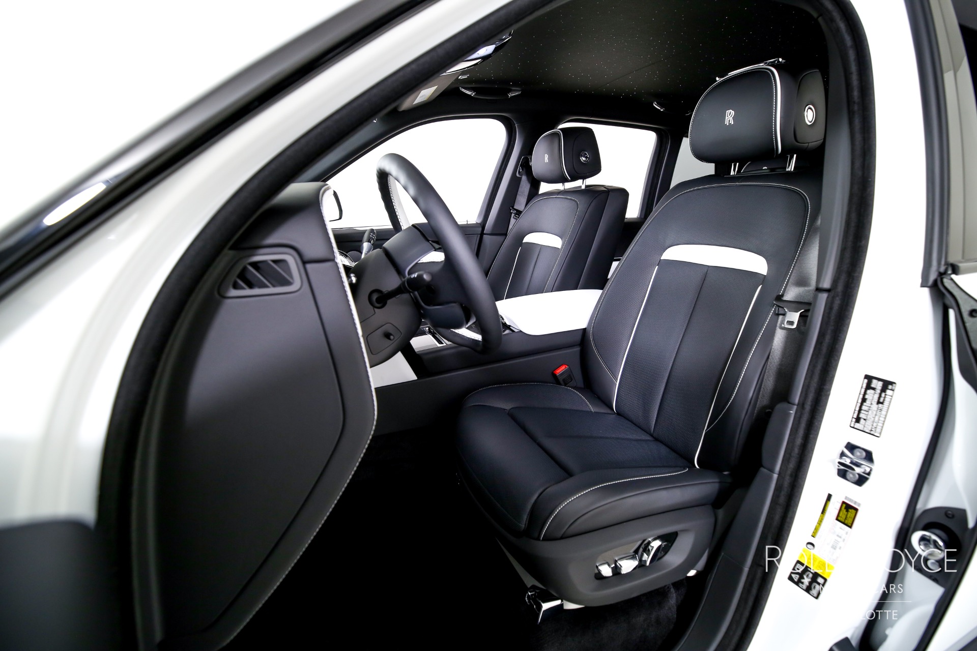 New 2024 Rolls-Royce Black Badge Cullinan | Charlotte, NC