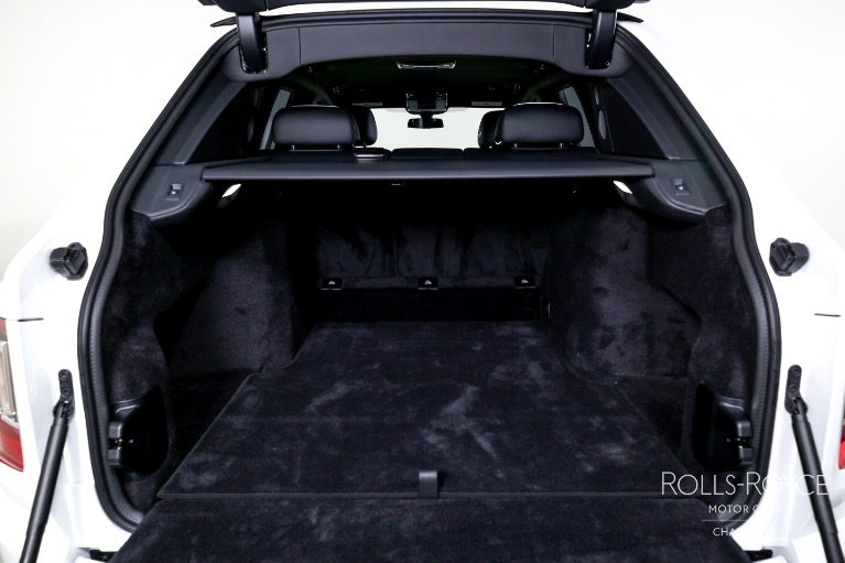 New-2024-Rolls-Royce-Black-Badge-Cullinan