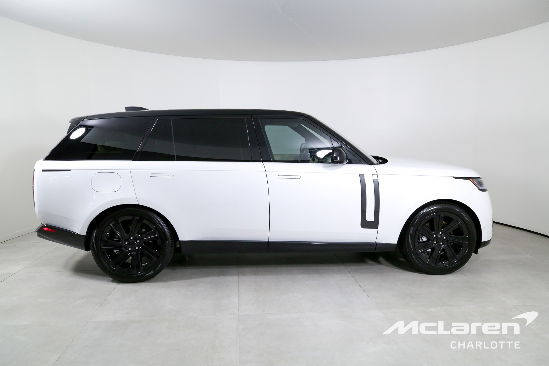 Used 2023 Land Rover Range Rover P400 SE LWB | Charlotte, NC