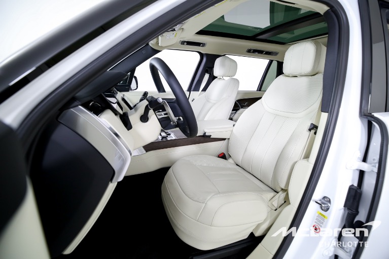 Used-2023-Land-Rover-Range-Rover-P400-SE-LWB