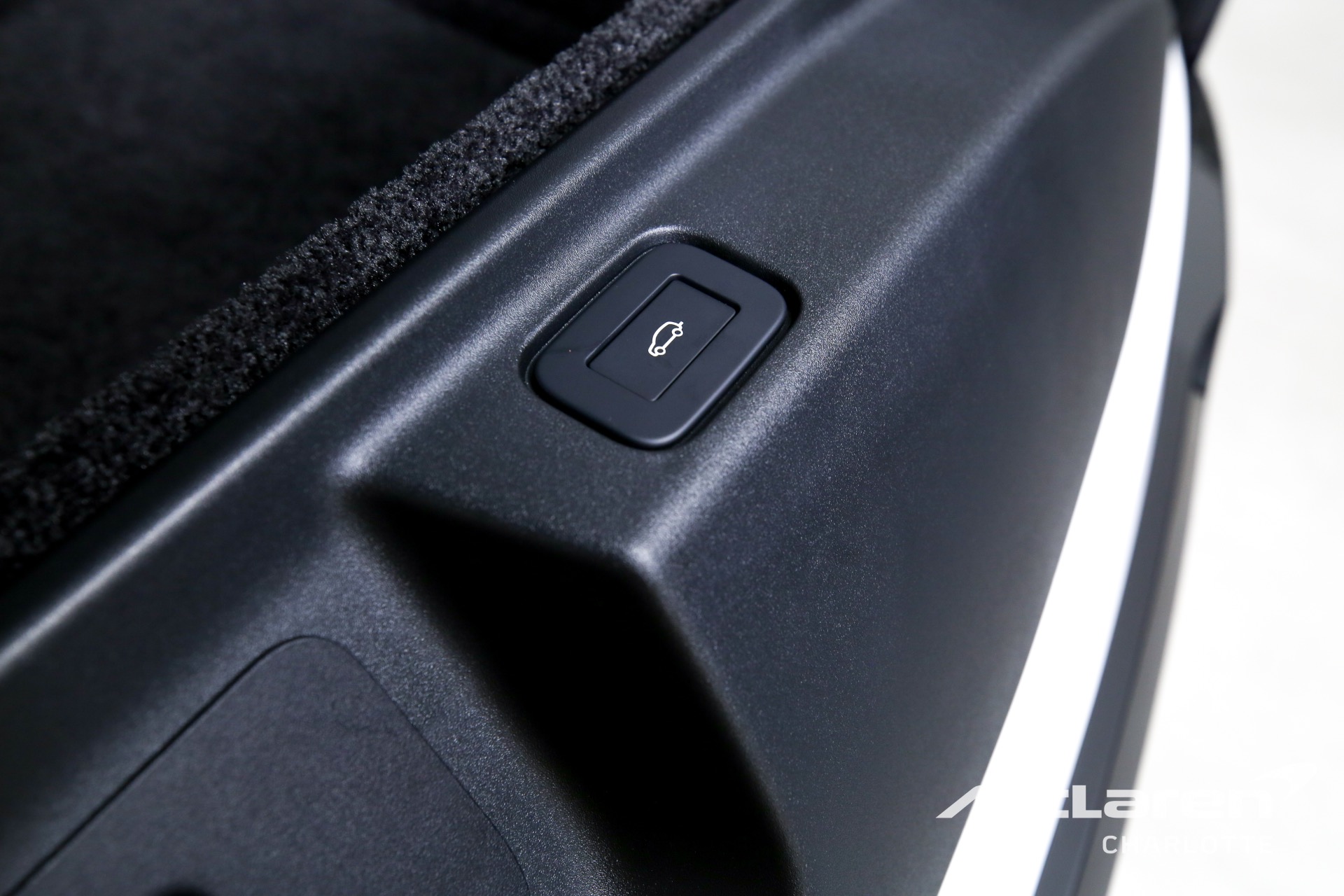 Used 2023 Land Rover Range Rover P400 SE LWB | Charlotte, NC