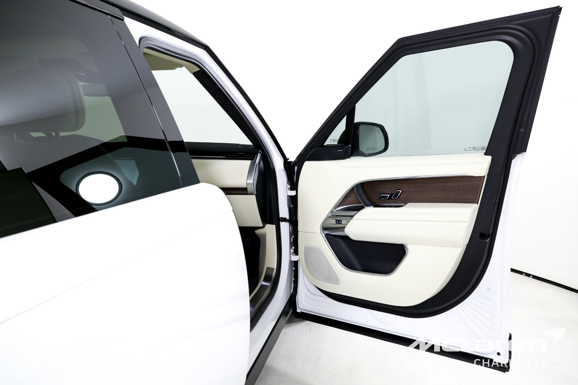 Used 2023 Land Rover Range Rover P400 SE LWB | Charlotte, NC