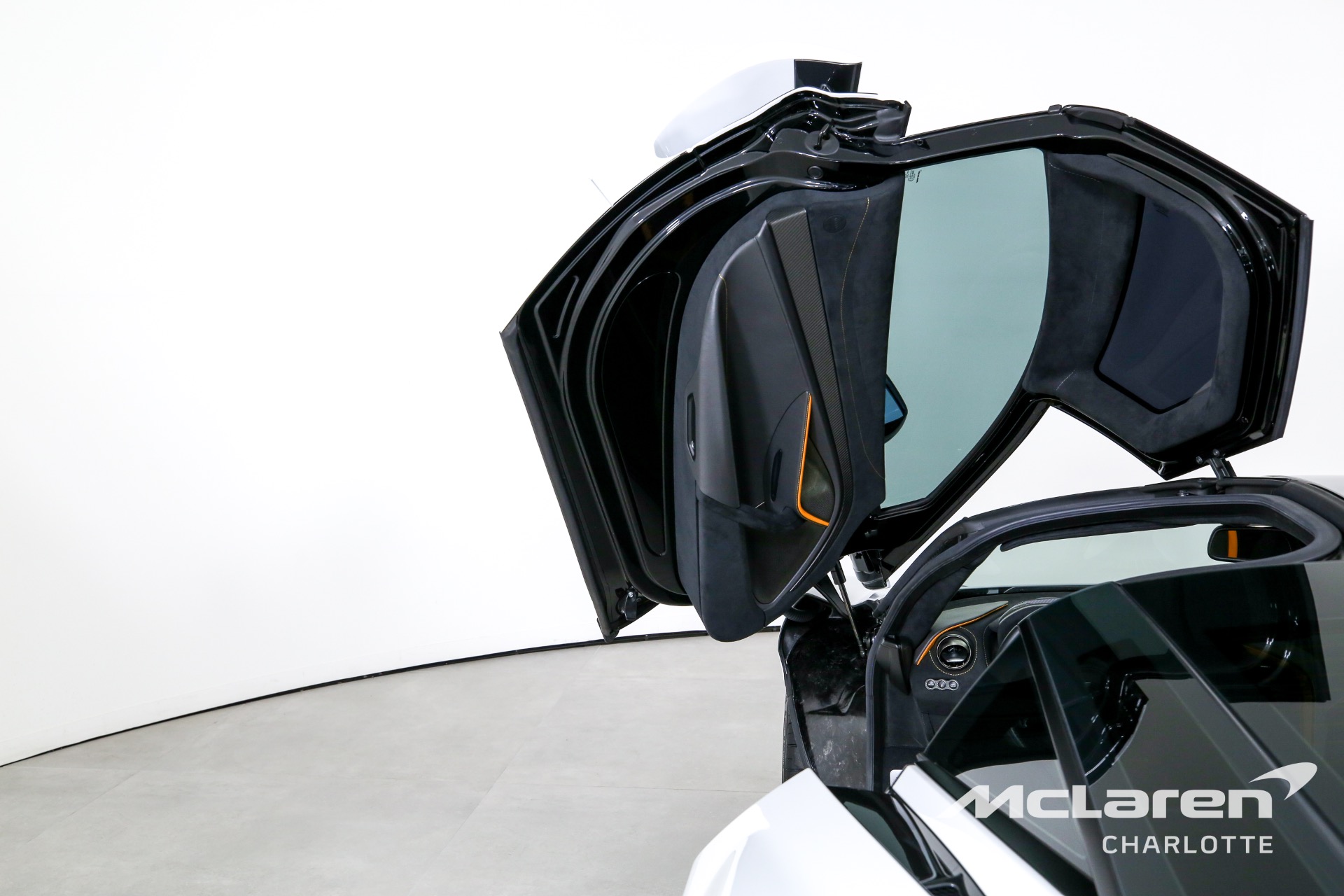 Used 2018 McLaren 720S Performance | Charlotte, NC