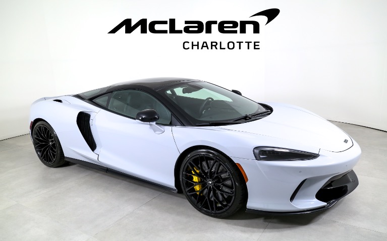 New-2023-McLaren-GT