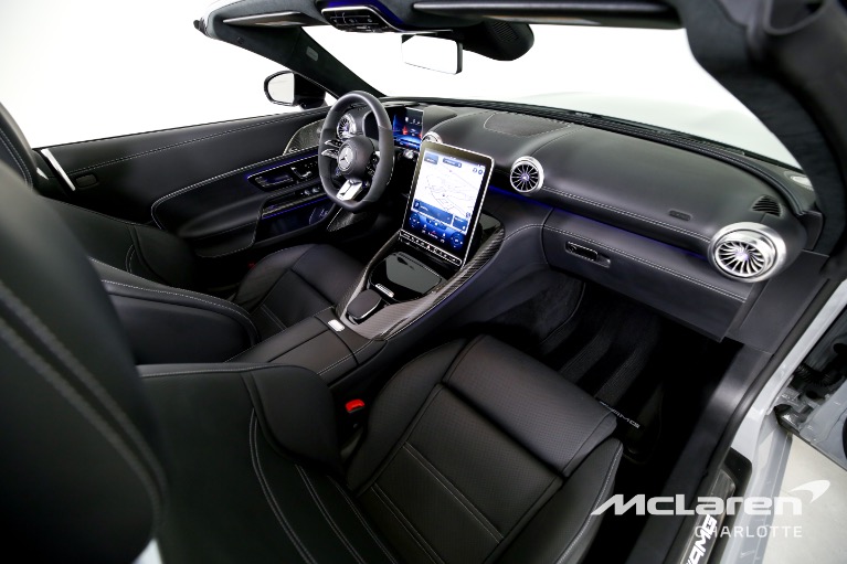Used-2022-Mercedes-Benz-SL-Class-AMG-SL-63