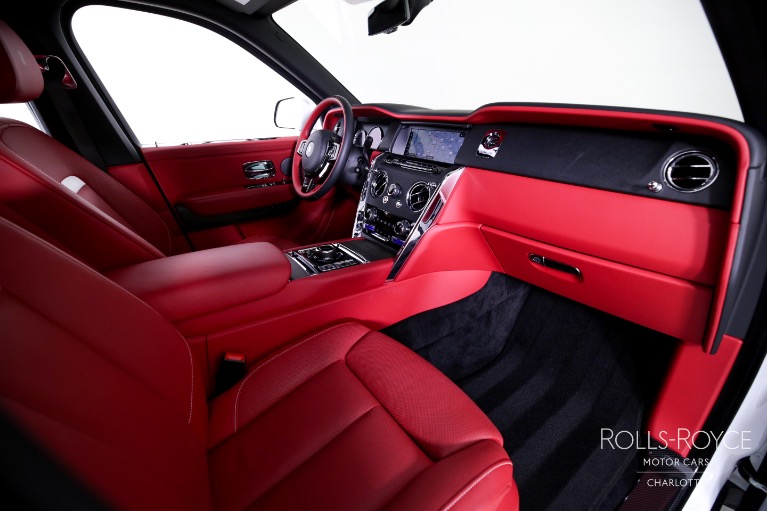 New-2024-Rolls-Royce-Cullinan