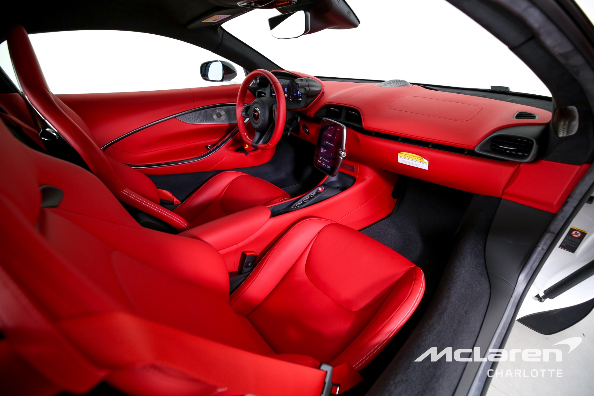New 2023 McLaren Artura | Charlotte, NC