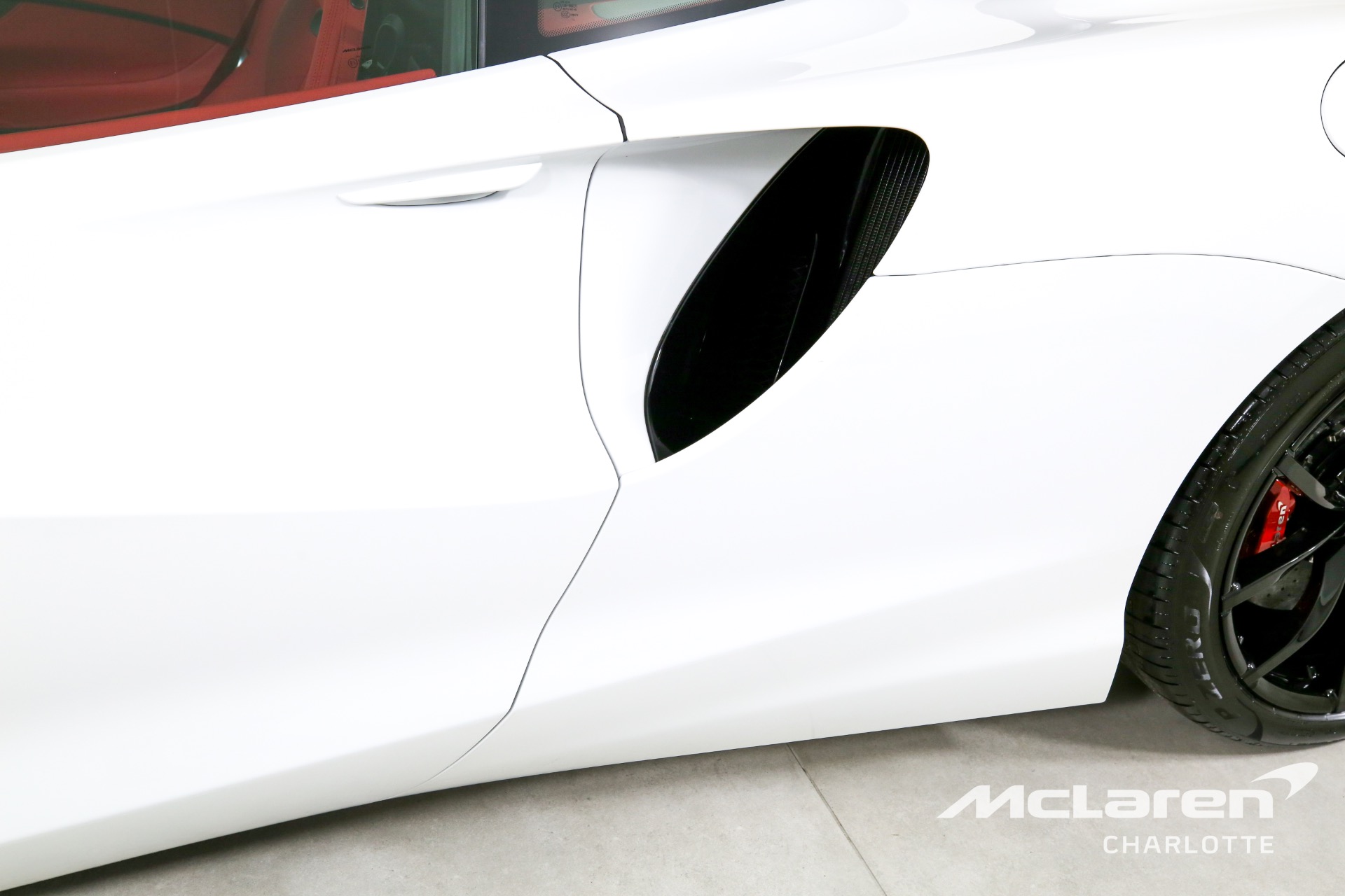New 2023 McLaren Artura | Charlotte, NC